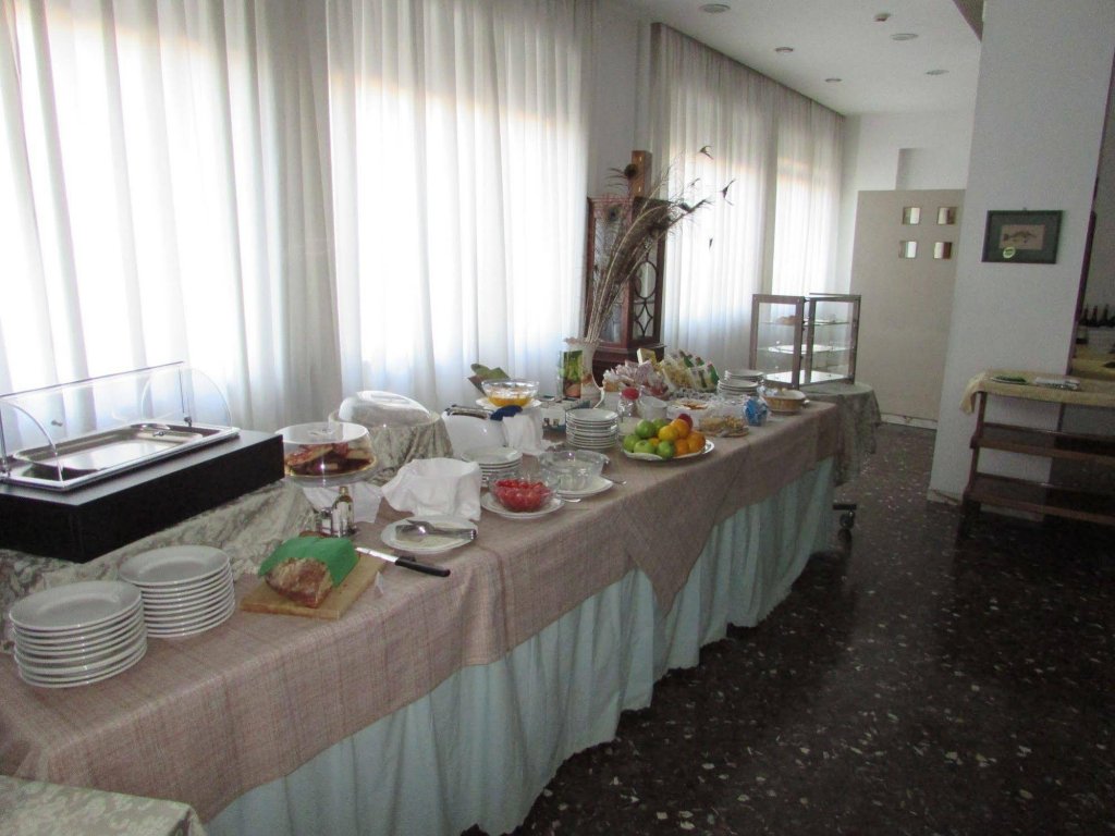 Фото Ibis styles Trani