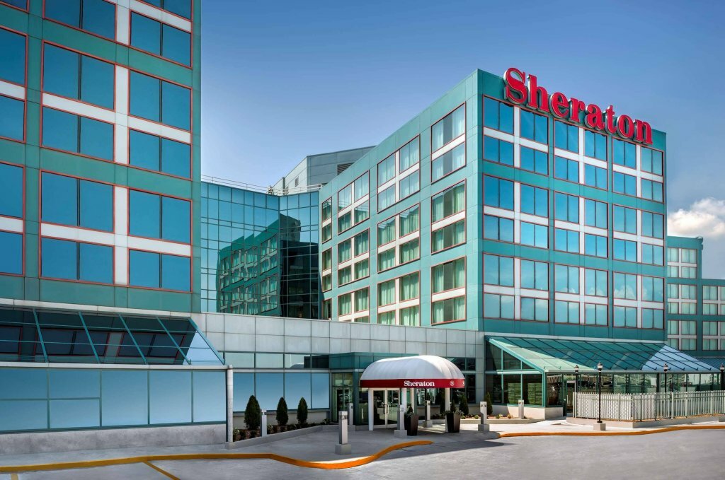 Фото Sheraton Gateway Hotel In Toronto International Airport