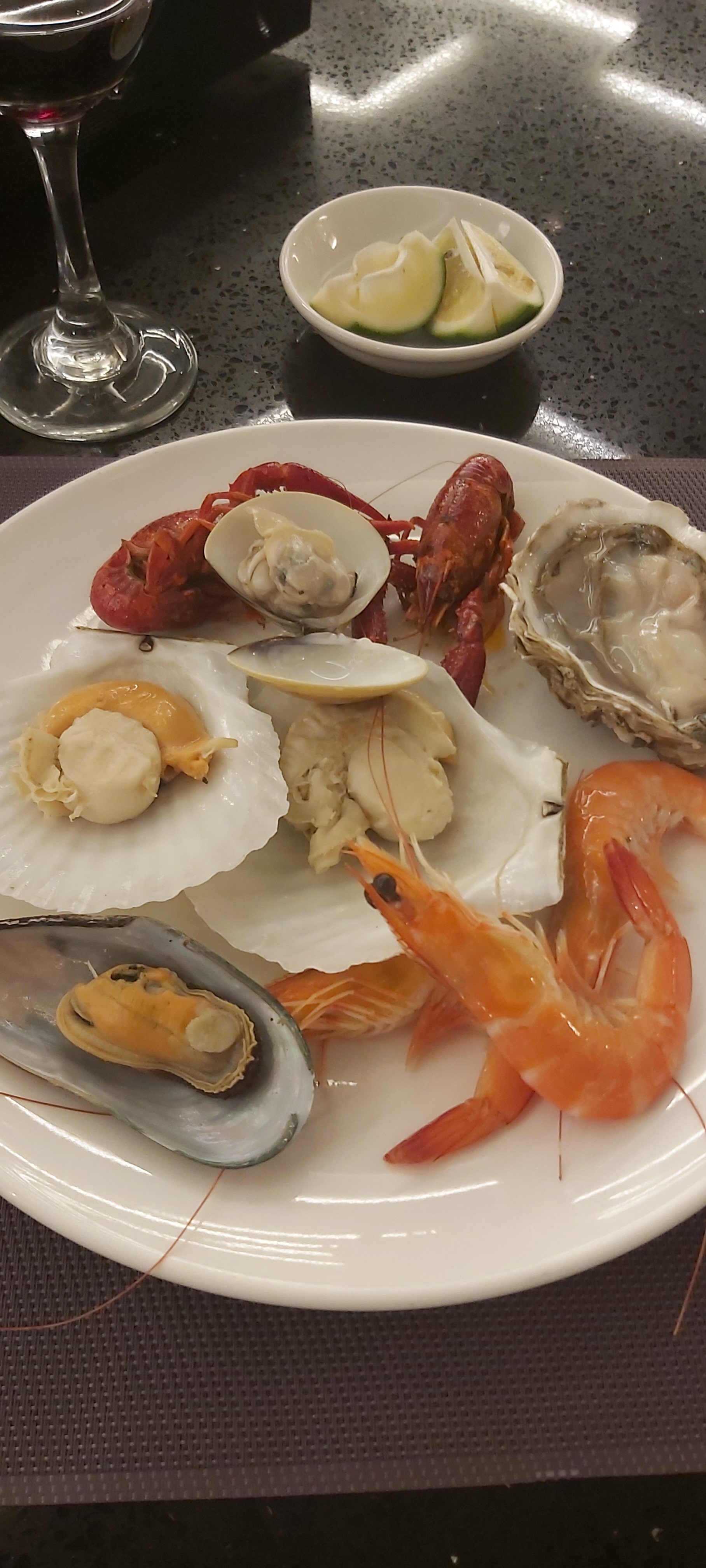 Фото Four Points by Sheraton Shenzhen