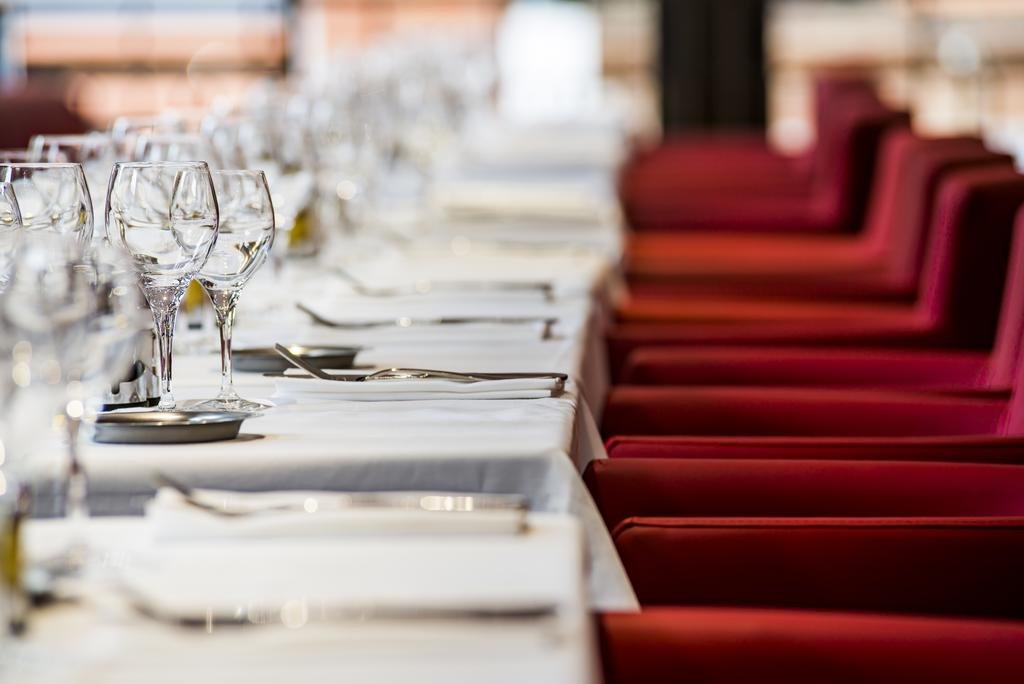 Фото Le Pere Leon Hotel