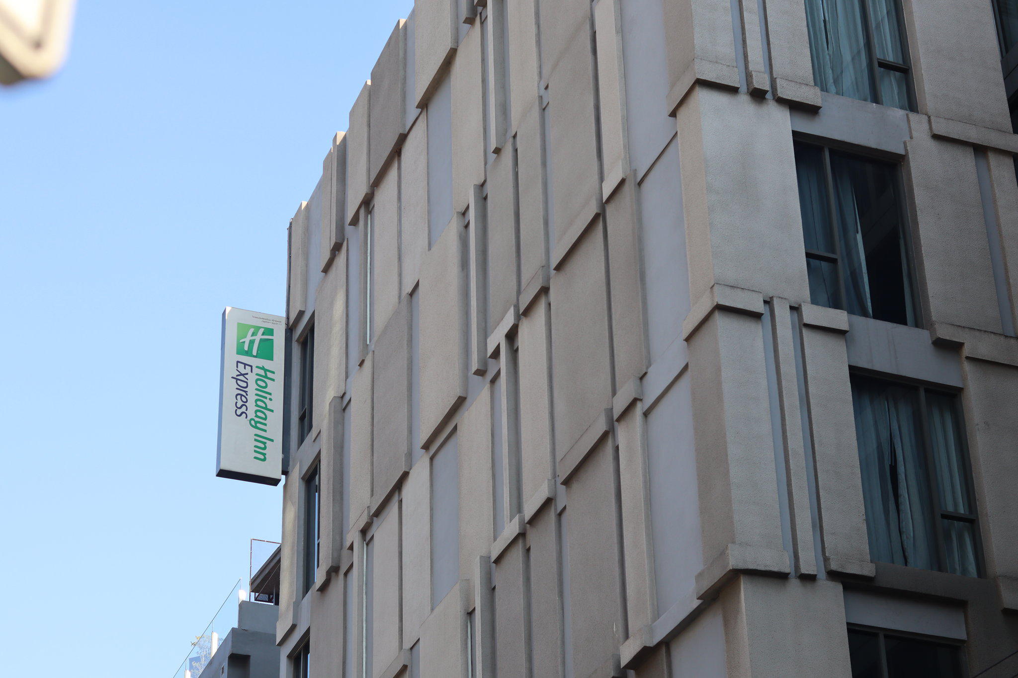 Фото Holiday Inn Express Bangkok Sukhumvit 11 by Ihg