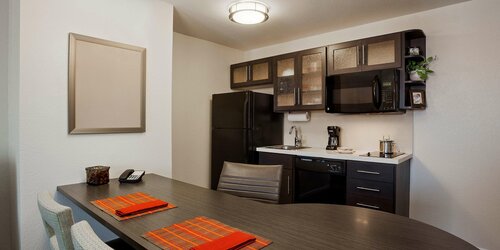 Гостиница Sonesta Simply Suites Chicago O'Hare Airport в Шиллер-Парк