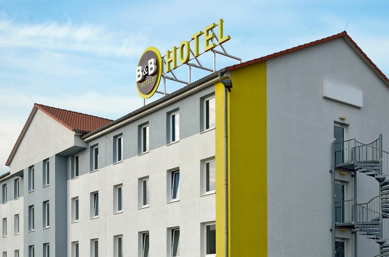 Гостиница B& x26; B Hotel K& xF6; ln-Airport в Кёльне