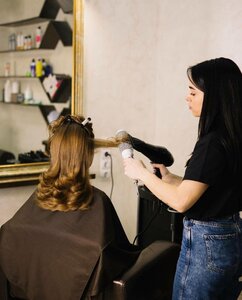 Look (derevnya Afonino, Krasnaya Polyana Street, 4) ، صالون تجميل