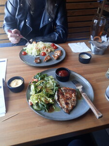 Barr Burgerr (Votkinsk, Sporta Street, 11), cafe