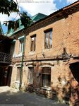 Дом с лавкой У.К. Ивановой, П.С. Ракова, 1781-1794 годы, 1900-е годы (Teatralnaya Street, 9), landmark, attraction