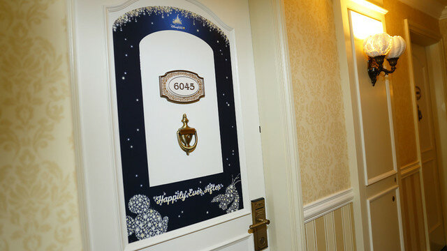 Фото Hong Kong Disneyland Hotel