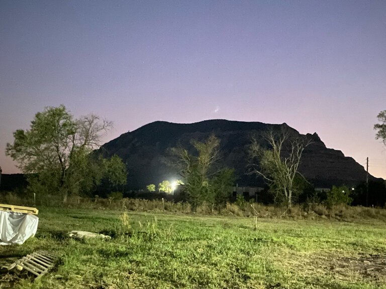 Фото Монест