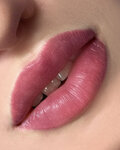 Boom_PM (Michurinsky Avenue, 27к3) ، شريط حاجب العين