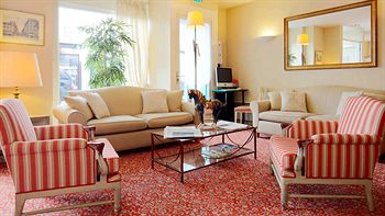 Фото Hotel Delambre