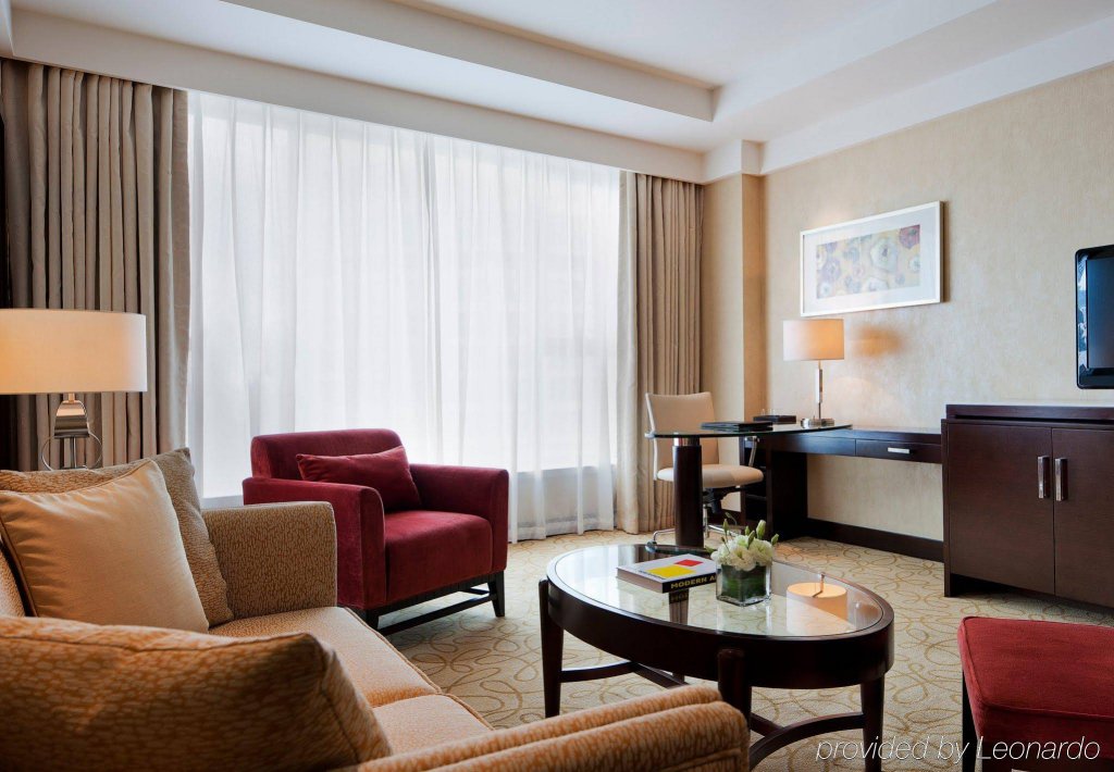 Фото Courtyard by Marriott Hangzhou Wulin