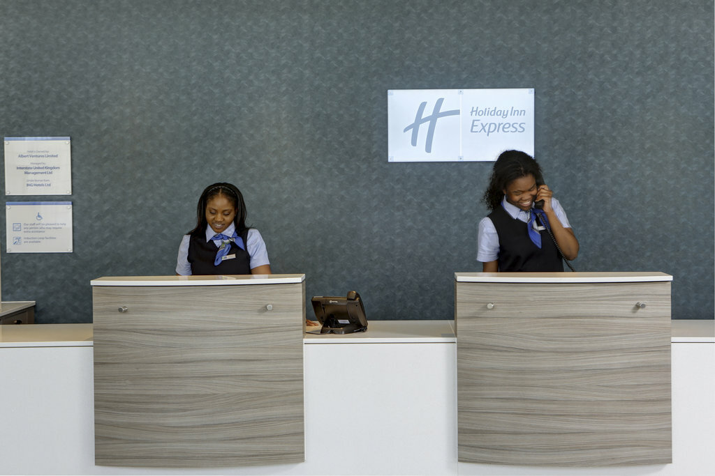 Фото Holiday Inn Express London - Excel