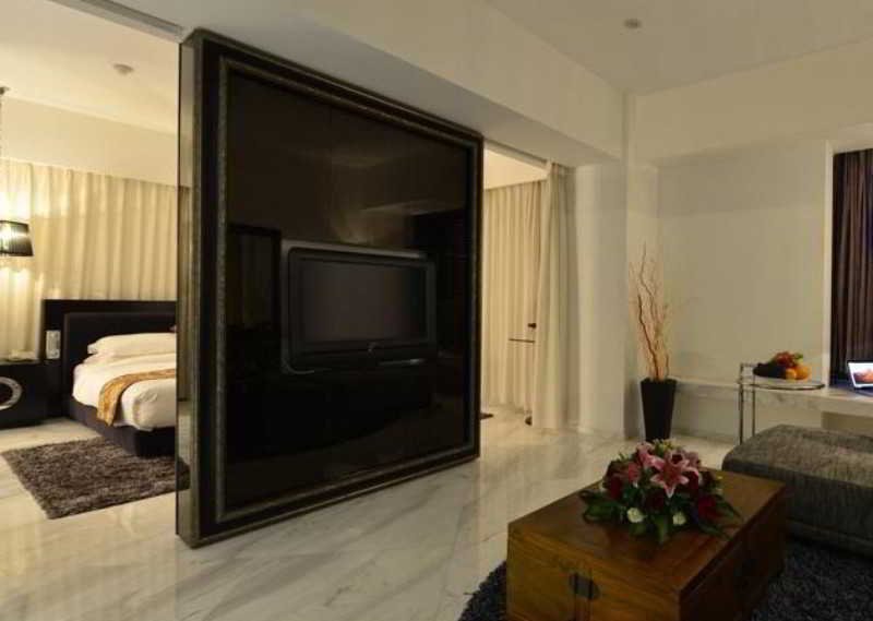 Фото Kingtown Hotel Hongqiao