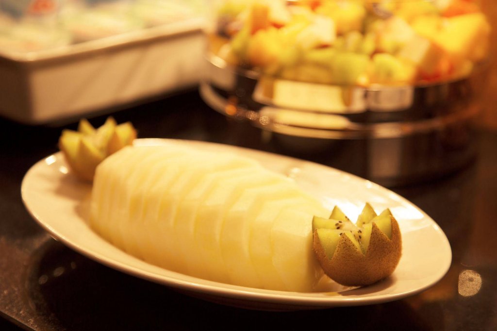 Фото Townhouse Hotel