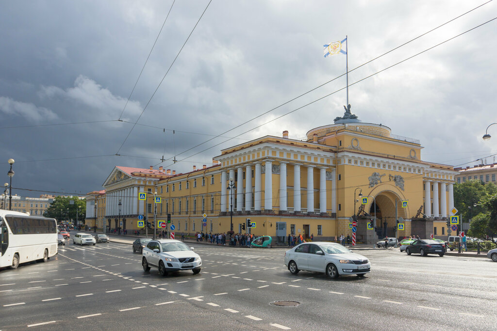 Православный храм Церковь Спиридона Тримифунтского в здании Адмиралтейства, Санкт‑Петербург, фото