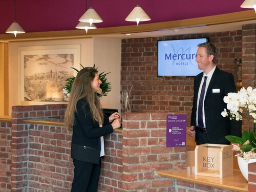 Гостиница Hôtel Mercure Abbeville Centre Porte de La Baie de Somme в Абвиле