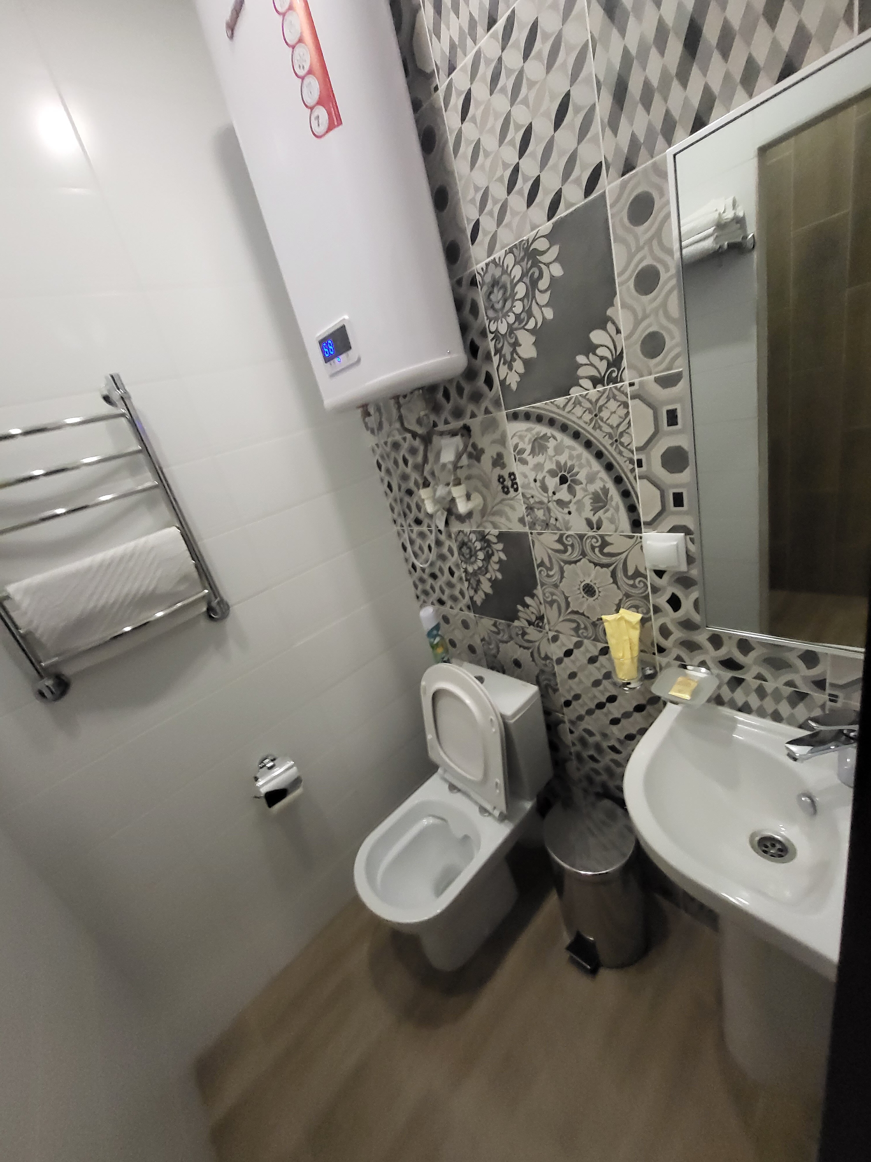 Фото Holiday Hotel