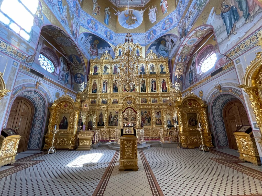 Православный храм Свято-Троицкий кафедральный собор, Саратов, фото