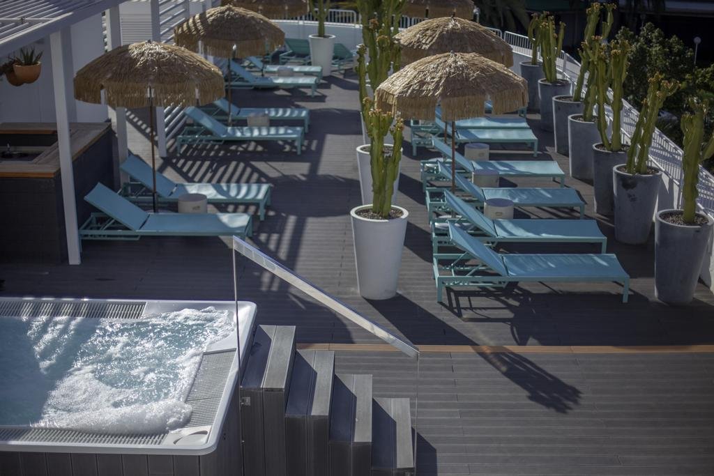 Фото Отель Gold by Marina - Adults Only