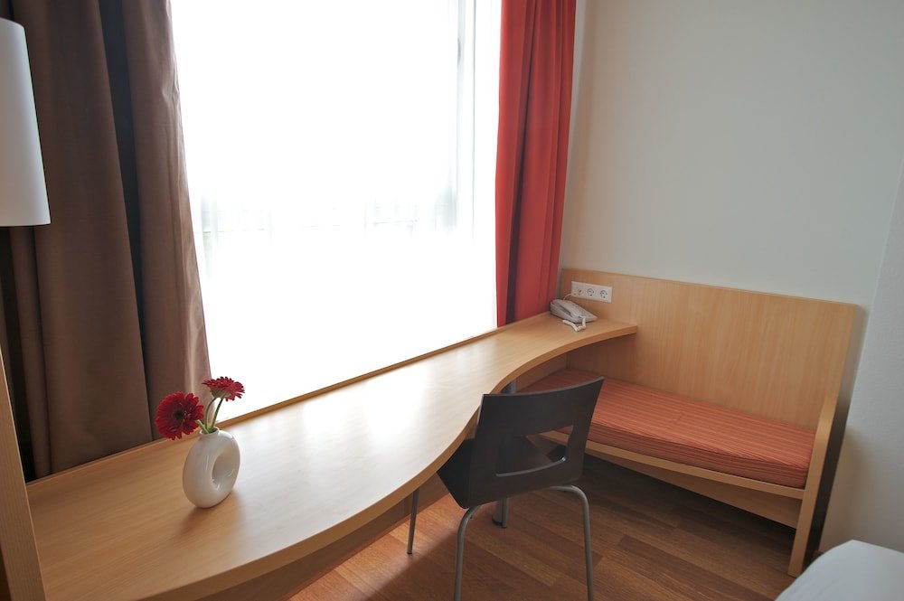 Фото Ibis Kaunas Centre