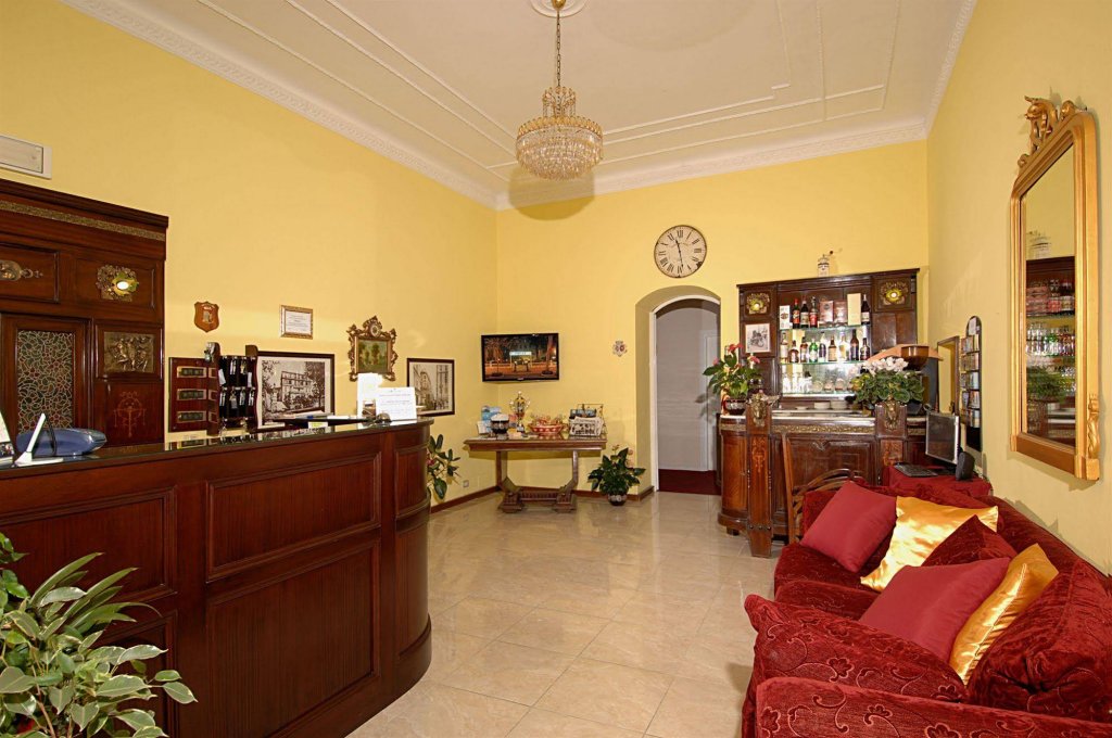 Фото Hotel Alexander