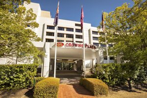 Гостиница Crowne Plaza Canberra