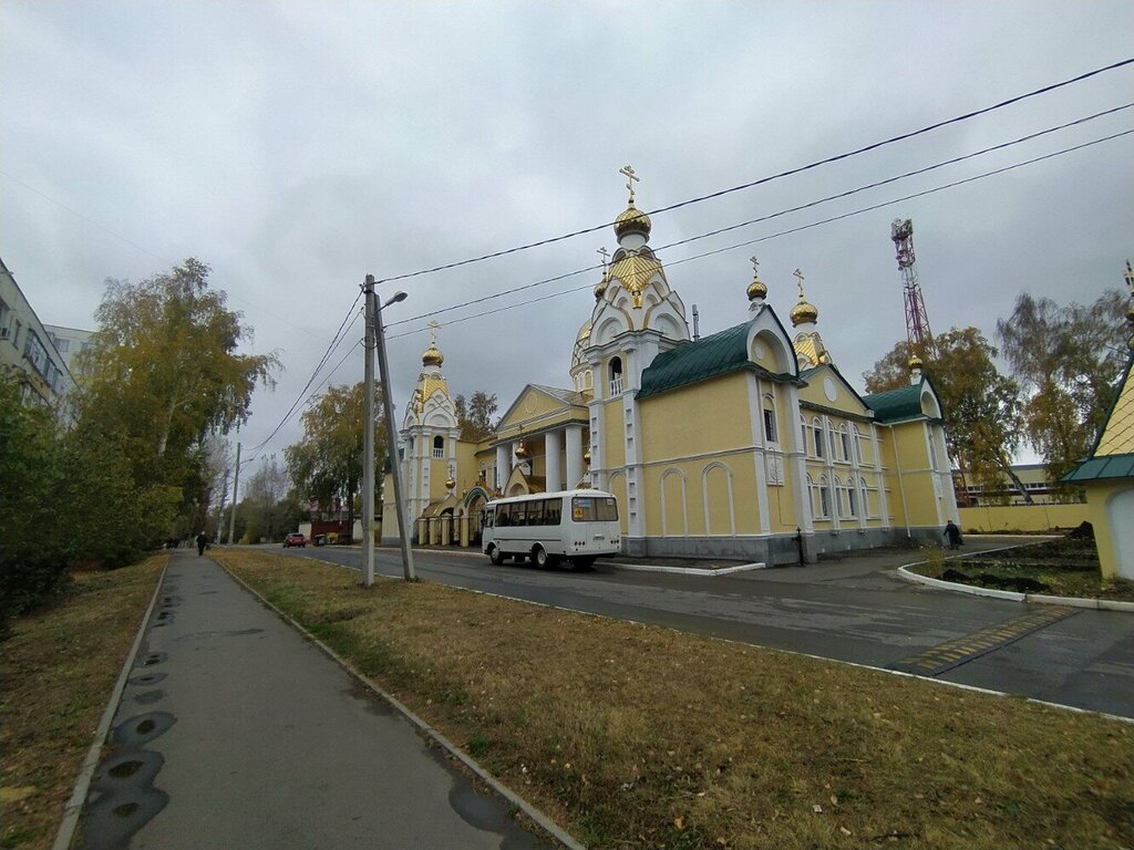 Iglesia ortodoxa Tserkov Feodora Sanaksarskogo na Remzavode, , foto