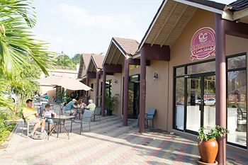 Фото Donway, A Jamaican Style Village