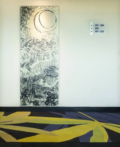 Фото Holiday Inn Express Montpellier - Odysseum