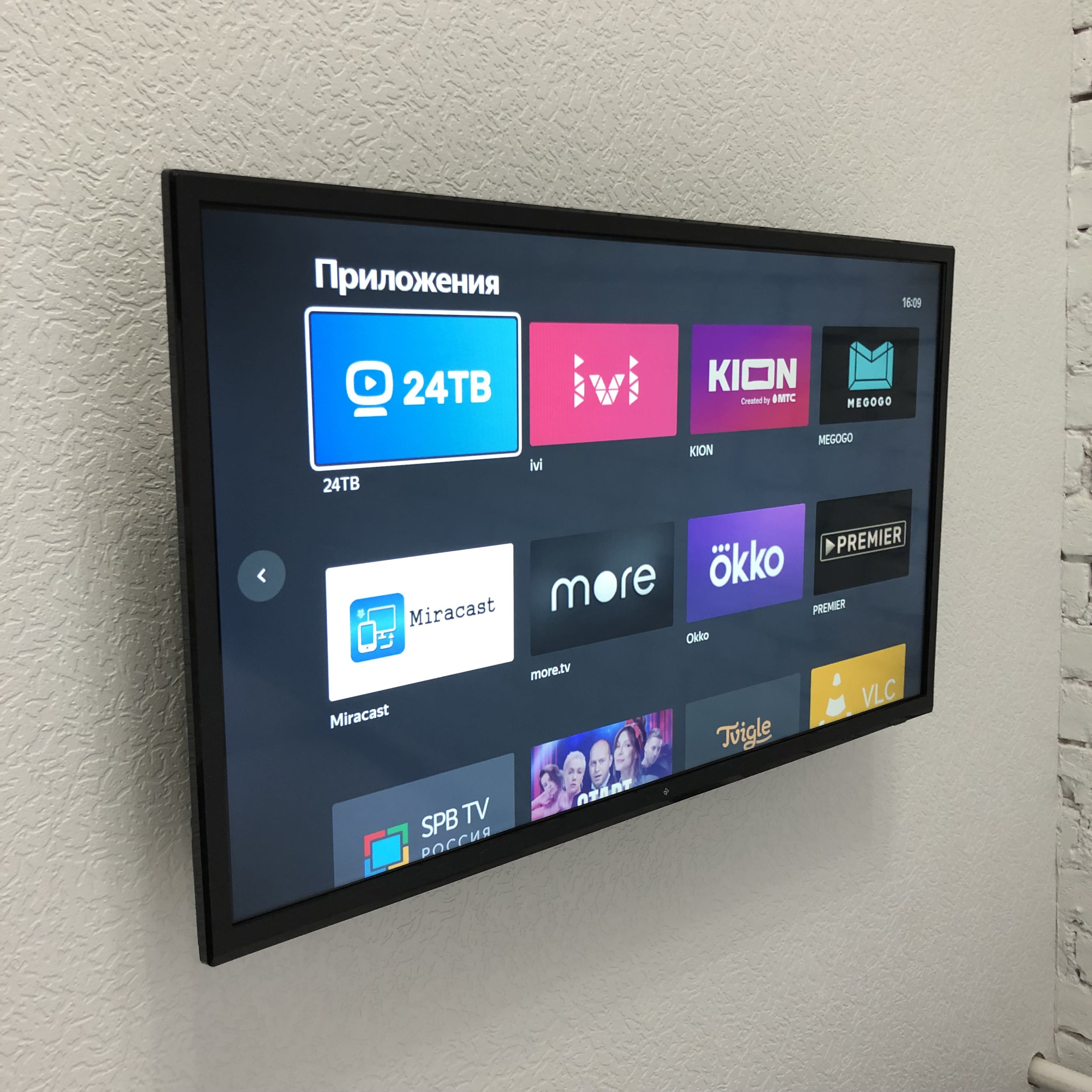 Фото Симпл Сизонс Апартс