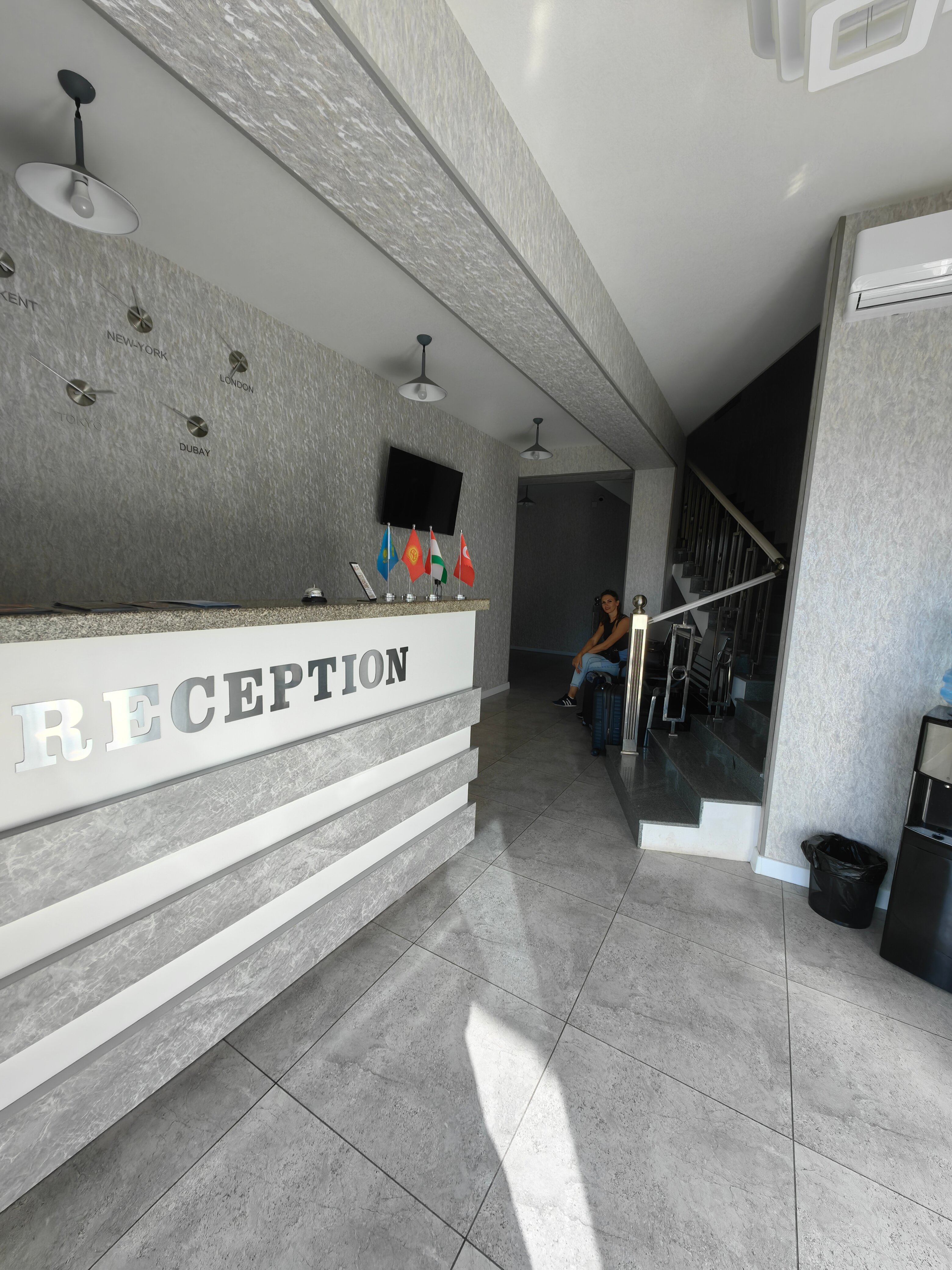 Фото Revel Hotel