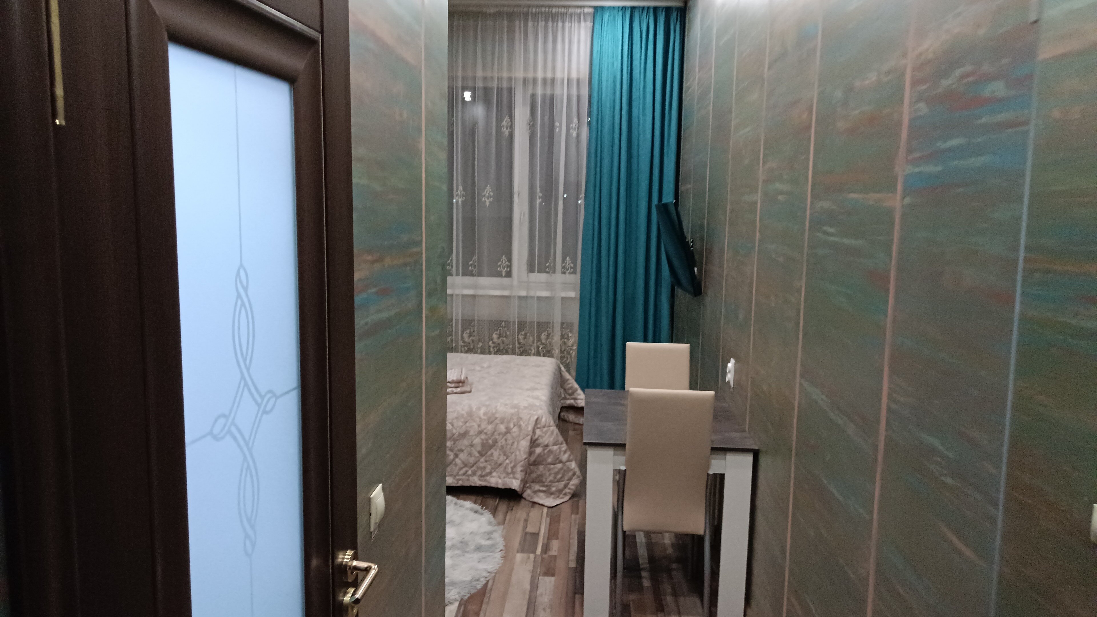 Фото Отель Люкс