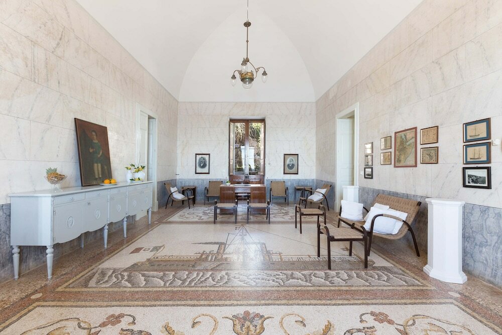 Фото 1893 Villa Martella