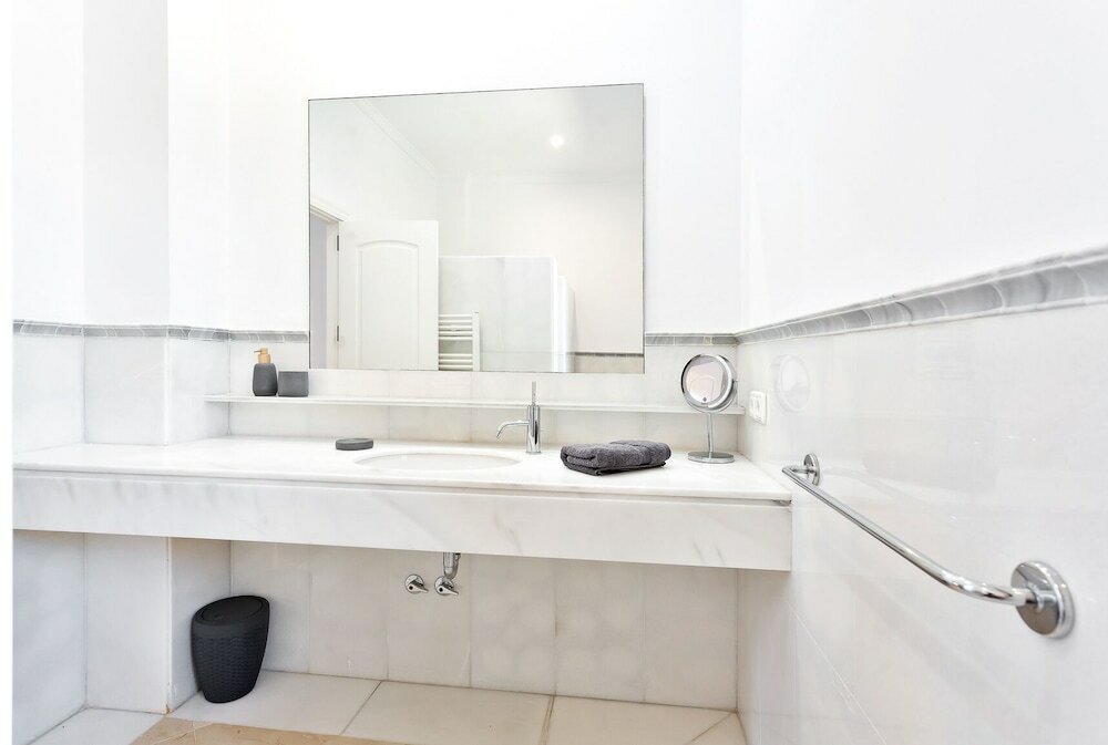 Фото Sotogrande White House Villa