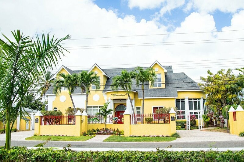 Апартаменты Brownstone Marlin Drive в Нассау