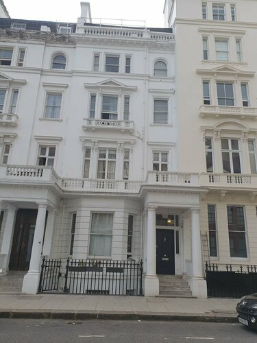 Studio Apartment in South Kensington 1