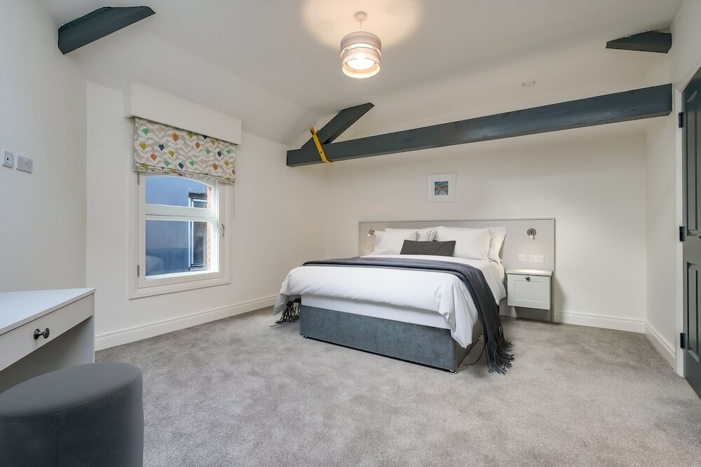 Фото Castle Buildings