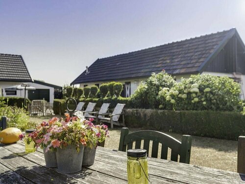 Гостиница Countryside Holiday Home in Mechelen With Terrace