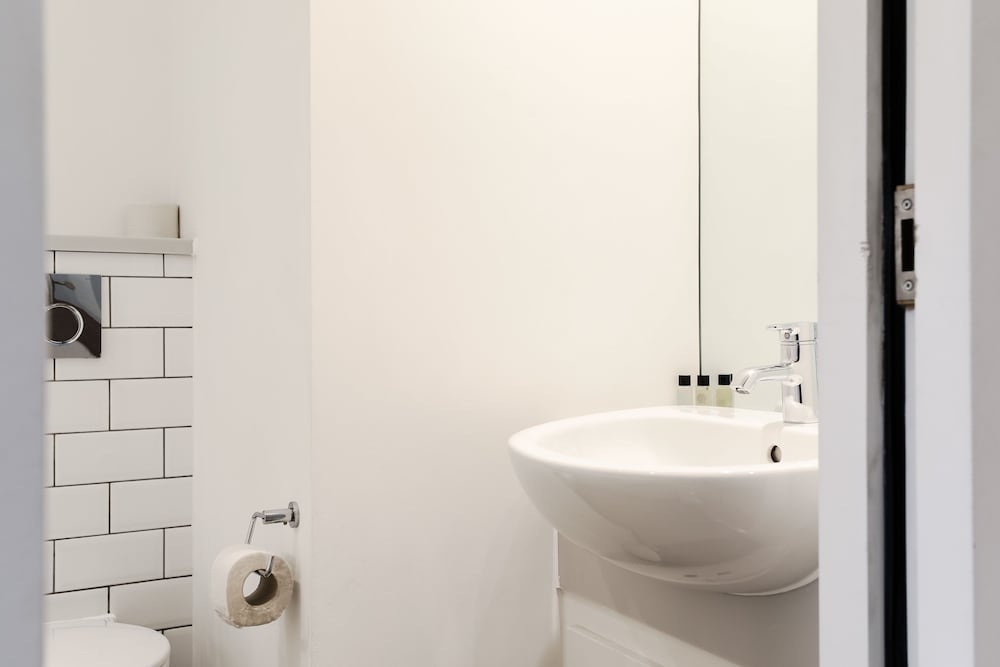 Фото StayInn Trafalgar Square