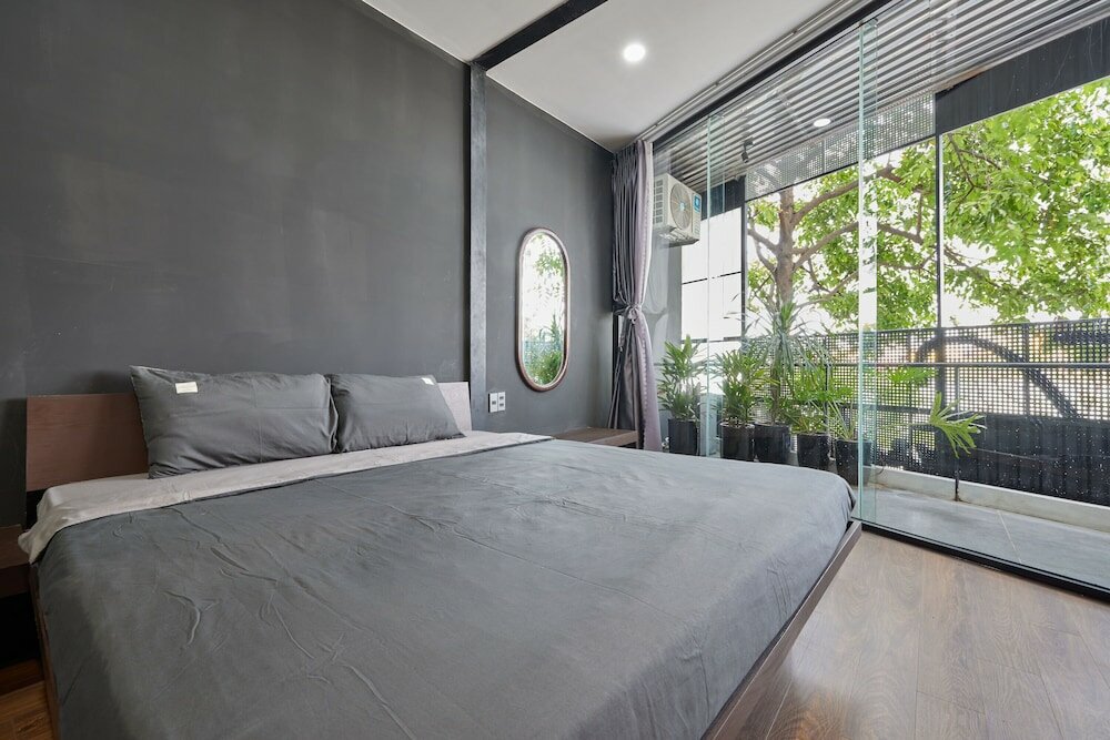 Фото The Garden Capsule Hotel