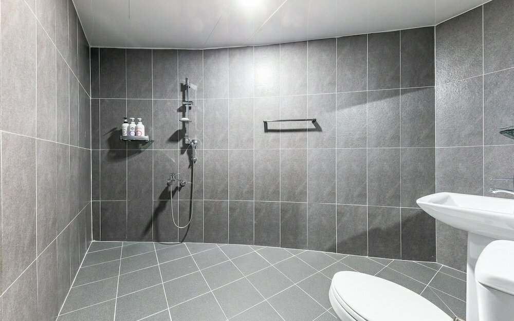 Фото Yeosu Rivera Hotel