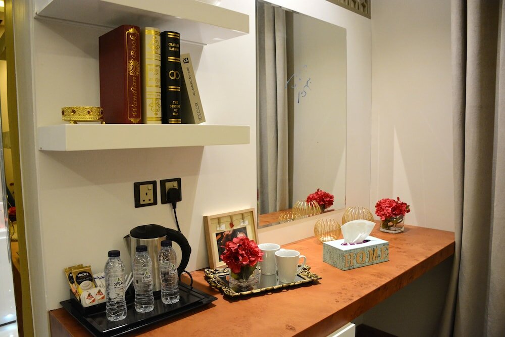 Фото Al-Ewan Hotel Apartments