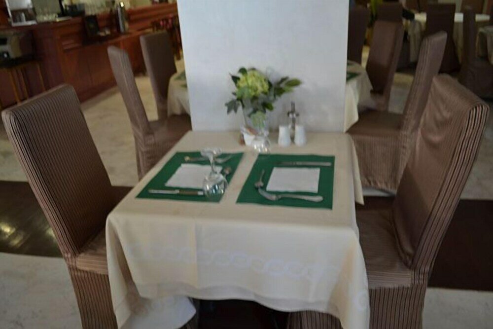 Фото Galaxy Hotel