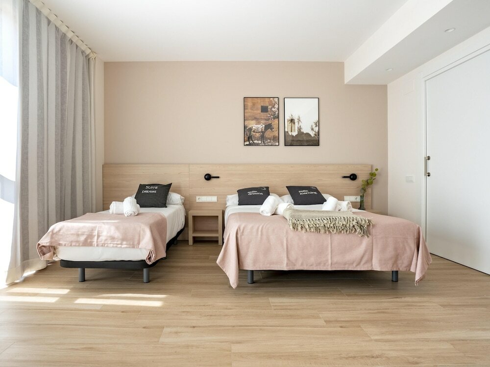 Фото Limehome Barcelona