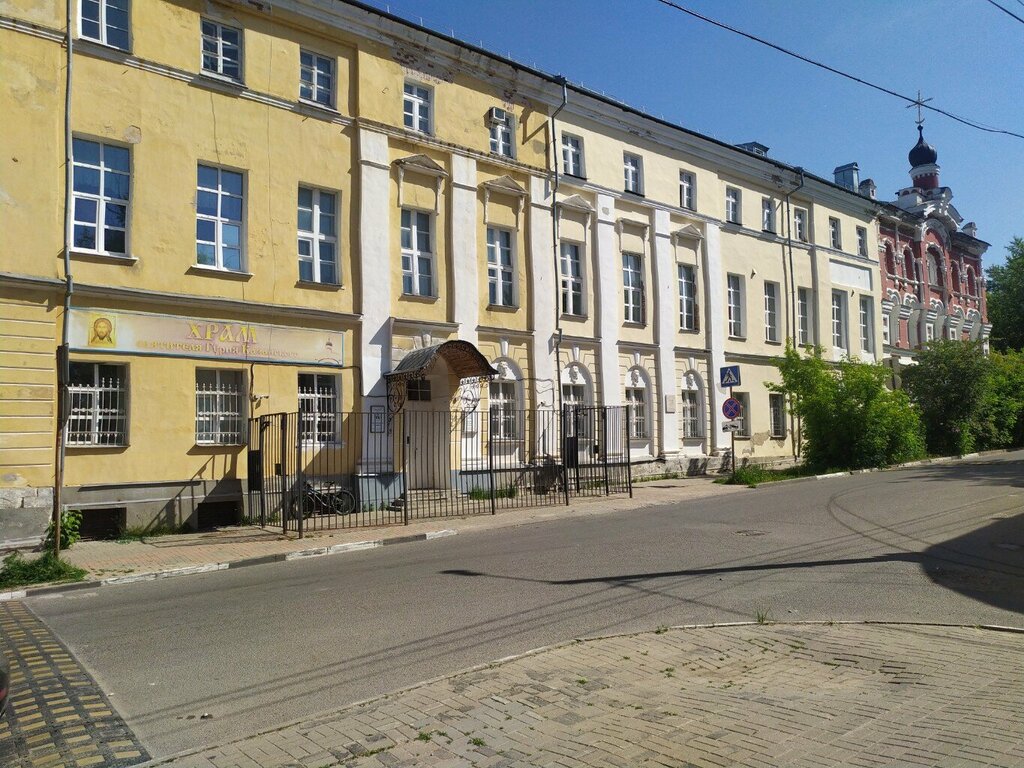 Orthodox church Tserkov Guriya, arkhiyepiskopa Kazanskogo, V Kazanskom monastyre, Kaluga, photo