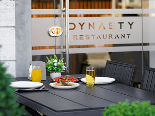 Фото Династия