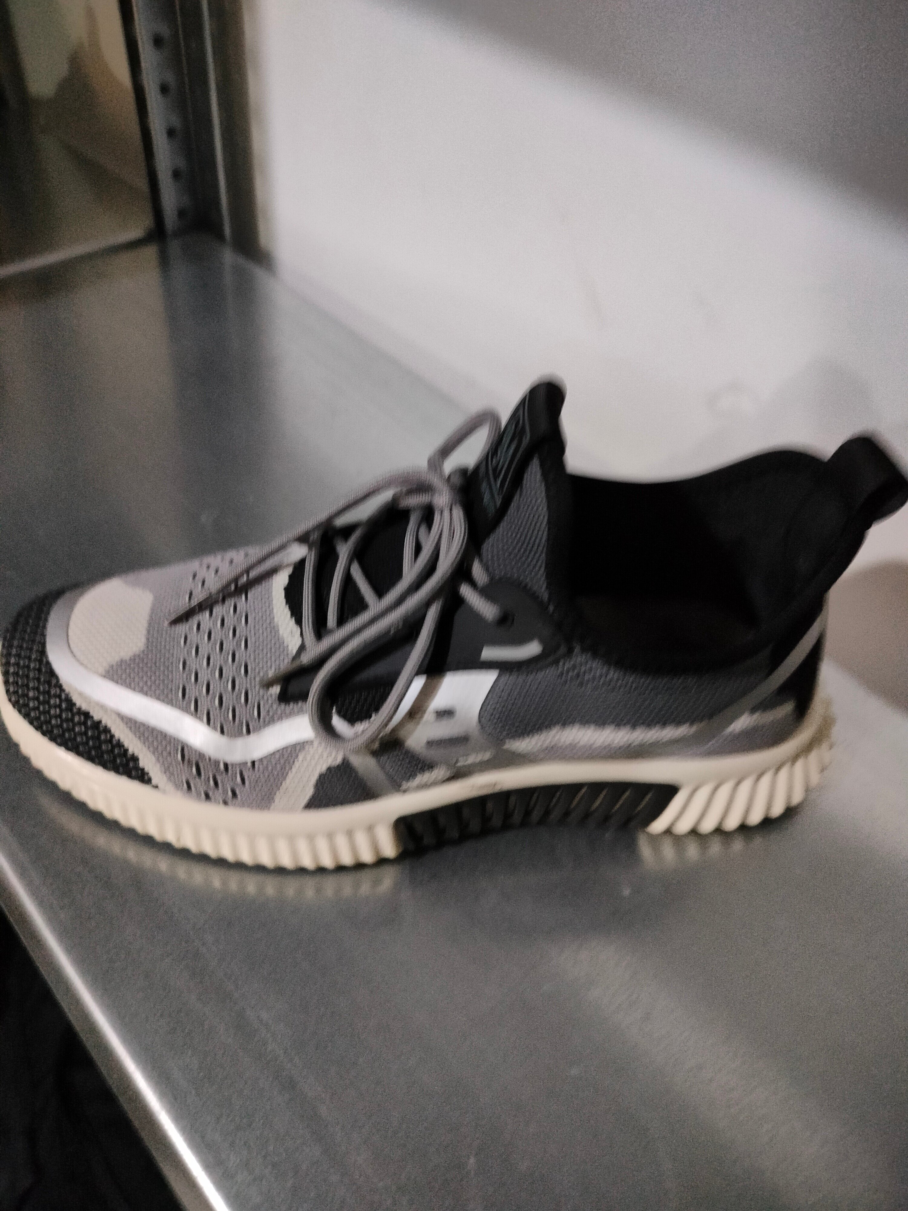 Фото Молодой