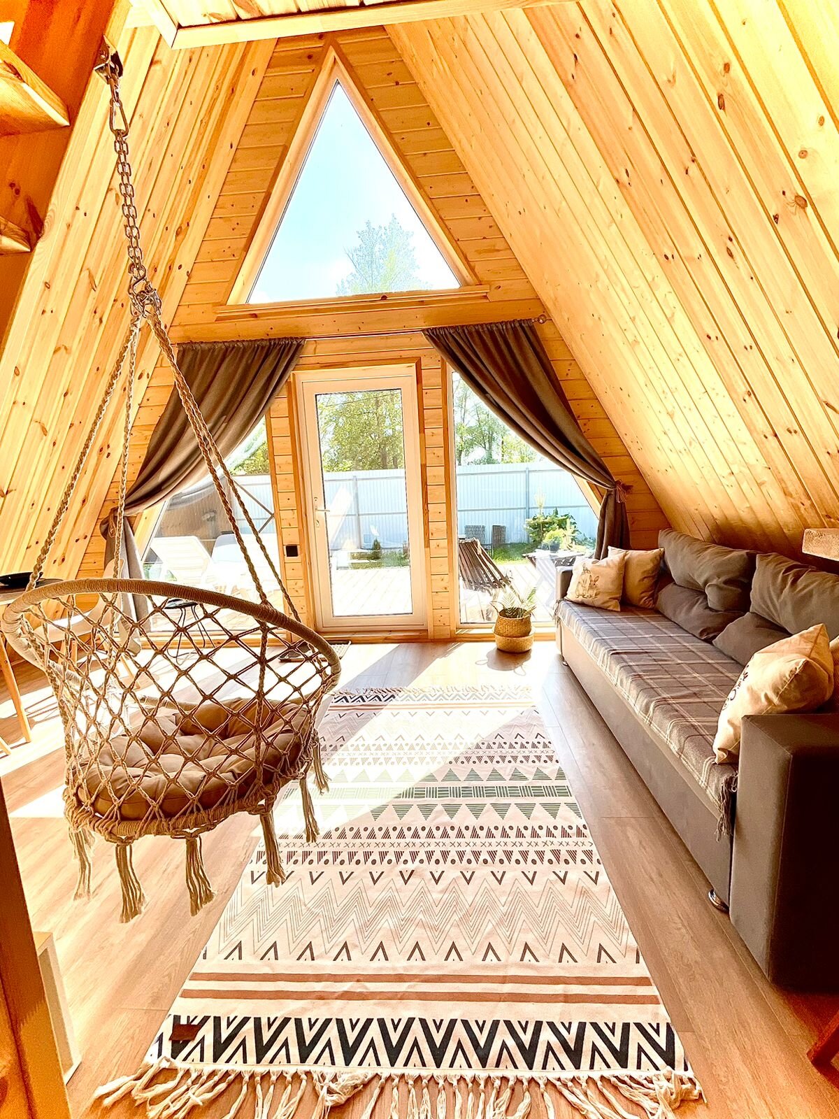 Фото Дом у реки