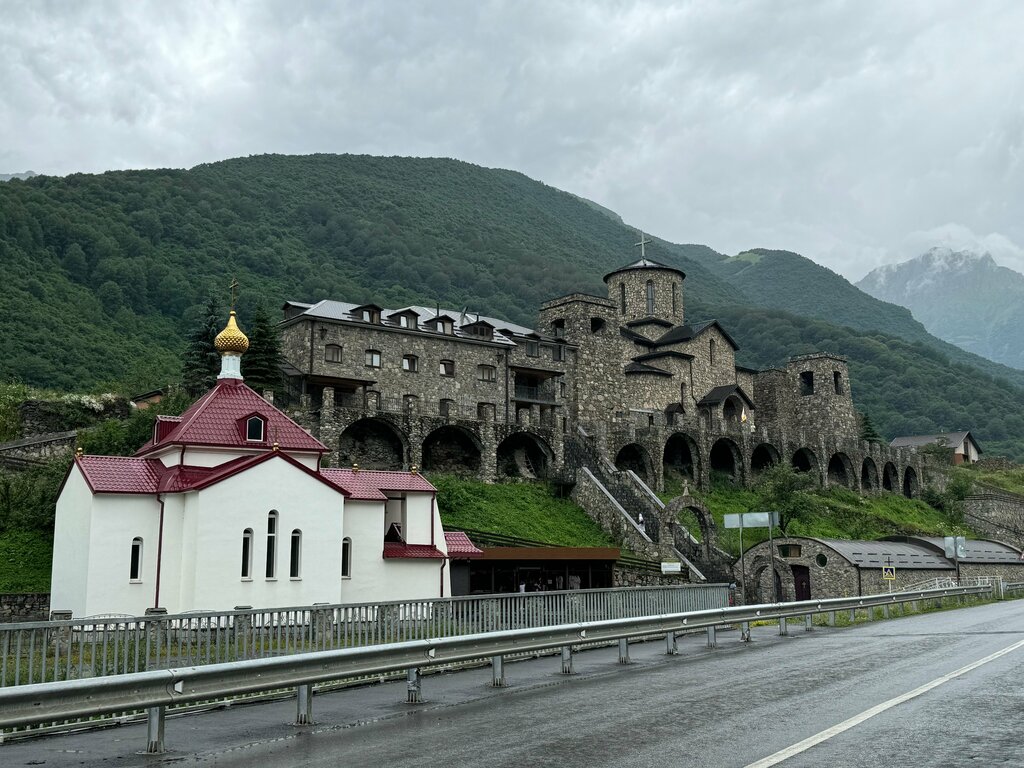 Монастырь Аланский Свято-Успенский мужской монастырь, Республика Северная Осетия — Алания, фото