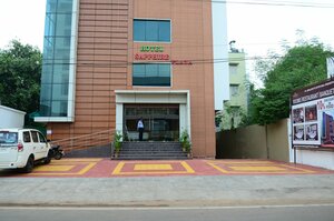 Гостиница Sapphire Plaza